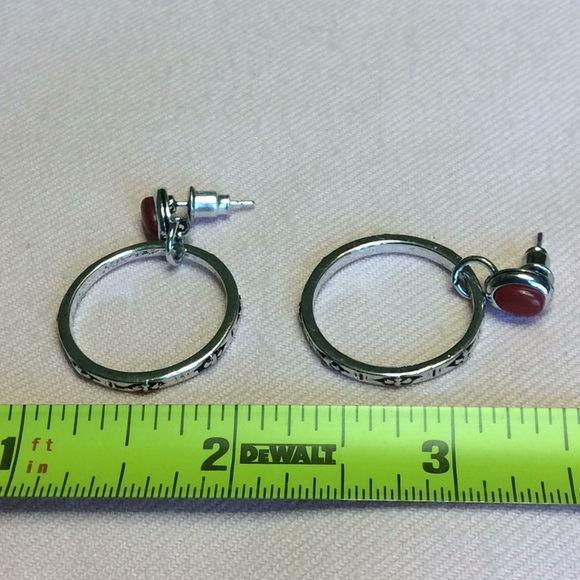 FINAL SALE PRICE Silver & Red Statement Necklace + 2 Earrings - Picture 4 of 9